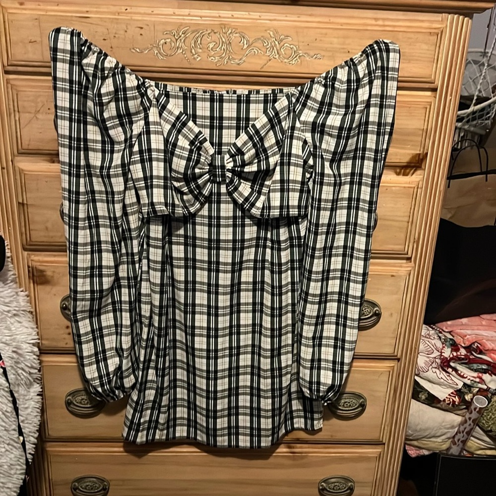 Black and White Plaid Dress for Junior Girls Brand New!